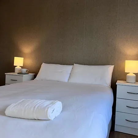 Apartmán 2 Bed Near Centre