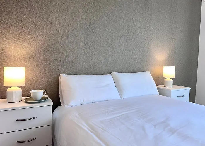 2 Bed Near Centre * Dublin