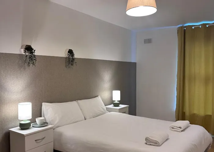 Daire 2 Bed Near Centre *