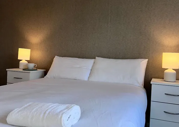 Apartamento 2 Bed Near Centre