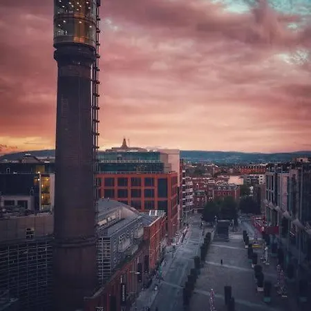 Apartamento 2 Bed Near Centre *